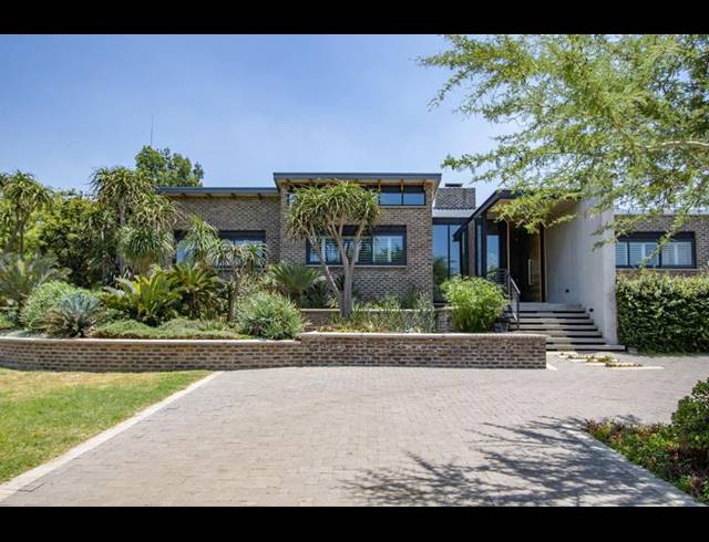 4 BEDROOM HOUSE FOR SALE IN BEAULIEU